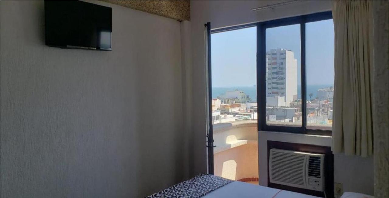 Hotel Candilejas Playa Veracruz Exterior photo