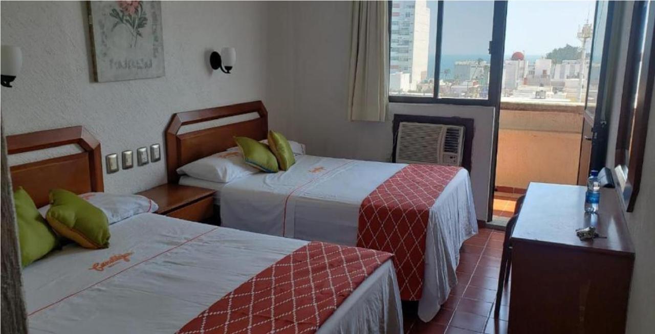 Hotel Candilejas Playa Veracruz Exterior photo