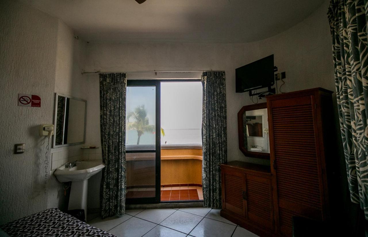 Hotel Candilejas Playa Veracruz Exterior photo